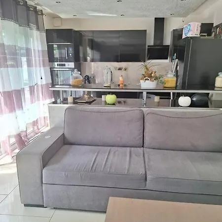 Belle Maison 3 3min Des Plages De Juan Les Pins 8personnes アンティーブ